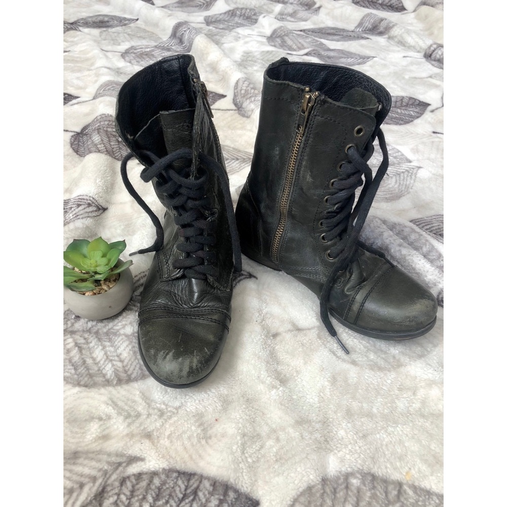 Steve Madden Combat boots